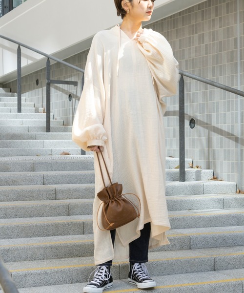 Ambre Neige（アンブルネージュ）の「ペイズリー柄 巾着バック／【WEB/EC限定商品】（ショルダーバッグ・レディース・ダークブラウン/ライトグリーン/ライトブラウン/ブラック・FREE）」の22枚目の写真