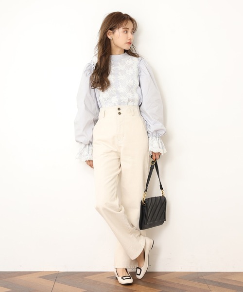 one after another NICE CLAUP(ワンアフターアナザーナイスクラップ)の「合皮vintage風ショルダーバッグ(ショルダーバッグ・レディース・ブラック/キャメル・FREE)」の10枚目の写真