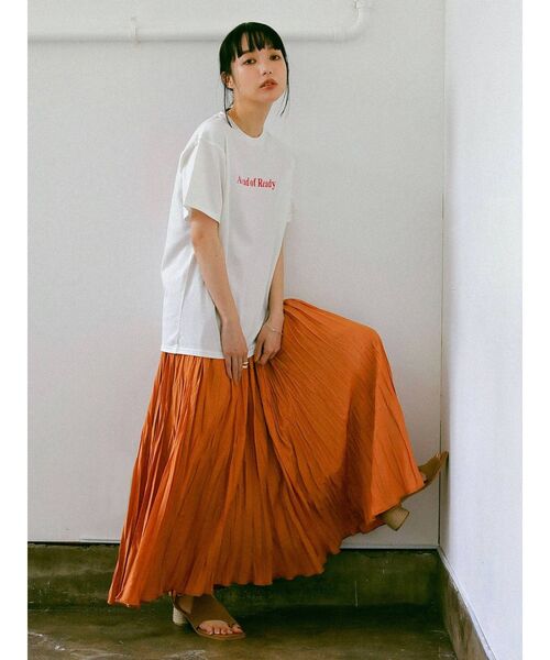 Ungrid（アングリッド）の「ランダムプリーツマキシスカート（スカート・レディース・チャコールグレー/オレンジ/ベージュ・FREE）」の7枚目の写真