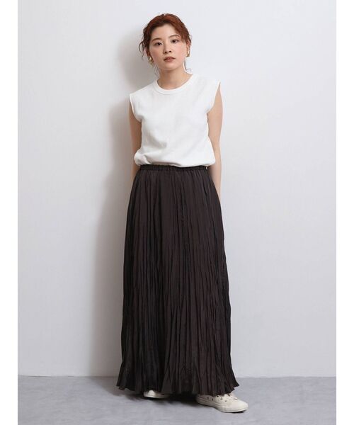 Ungrid（アングリッド）の「ランダムプリーツマキシスカート（スカート・レディース・チャコールグレー/オレンジ/ベージュ・FREE）」の12枚目の写真