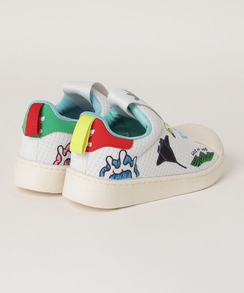 adidas(アディダス)の「SST 360 C PRIMEBLUE / アディダスオリジナルス (キッズ/子供用)(スニーカー・キッズ・ホワイト×レッド・20.0cm/19.0cm/21.0cm/17.0cm/18.0cm)」の4枚目の写真