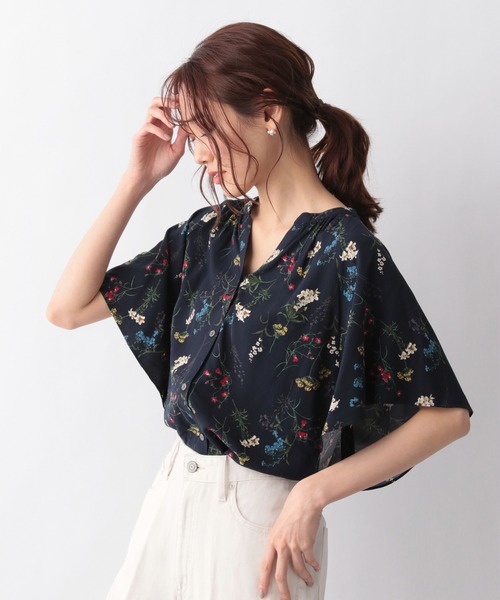 GLOBAL WORK（グローバルワーク）の「さらさらリラックスプリントブラウス半袖/934177（シャツ/ブラウス・レディース・ホワイト/ライトグレー/ブラック/ベージュ/ネイビー/オフホワイト/その他/ダークグレー/アイボリー/ダークブルー/ホワイト系その他2/ブルー/グレー系その他/グリーン系その他3/イエロー系その他/ホワイト系その他3・SMALL/MEDIUM/LARGE）」の14枚目の写真