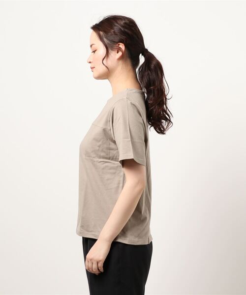 zootie（ズーティー）の「コットンカットソー［半袖/無地］（Tシャツ/カットソー・レディース・ライトグレー/ダークラベンダー/チャコール/ブラック/ベージュ系その他/ホワイト・L/M/LL）」の8枚目の写真