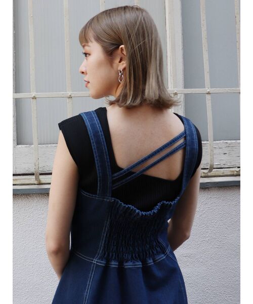 MURUA(ムルーア)の「デニムマキシワンピース(ワンピース・レディース・ホワイト/ブルー・1/2)」の8枚目の写真