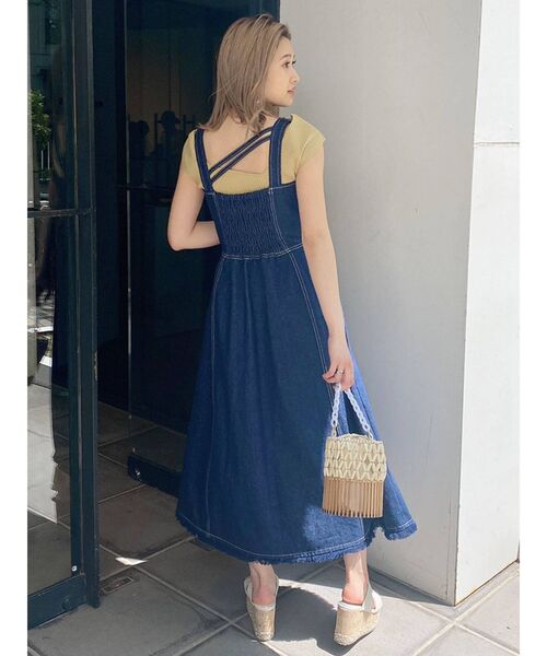 MURUA(ムルーア)の「デニムマキシワンピース(ワンピース・レディース・ホワイト/ブルー・1/2)」の15枚目の写真