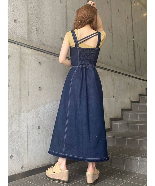 MURUA(ムルーア)の「デニムマキシワンピース(ワンピース・レディース・ホワイト/ブルー・1/2)」の17枚目の写真