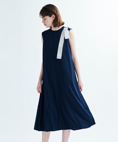 LANVIN en Bleu（ランバンオンブルー）の「リボンブローチカット
