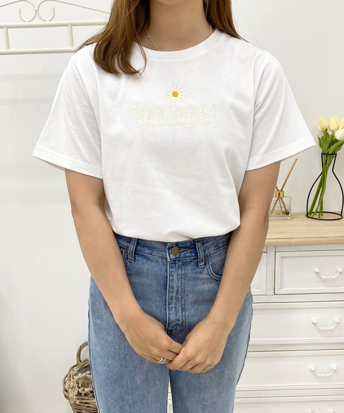 apres jour(アプレジュール)の「アソートTシャツ【ZOZOTOWN限定アイテム】(Tシャツ/カットソー・レディース・ホワイト系その他4/ホワイト系その他2/ブラック系その他/ライトブルー/ブラック/ピンク/ホワイト系その他/オフホワイト/ラベンダー/ピンク系その他/ホワイト系その他3・フリー/X-LARGE)」の12枚目の写真