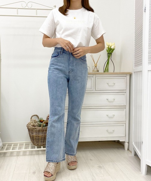 apres jour(アプレジュール)の「アソートTシャツ【ZOZOTOWN限定アイテム】(Tシャツ/カットソー・レディース・ホワイト系その他4/ホワイト系その他2/ブラック系その他/ライトブルー/ブラック/ピンク/ホワイト系その他/オフホワイト/ラベンダー/ピンク系その他/ホワイト系その他3・フリー/X-LARGE)」の19枚目の写真