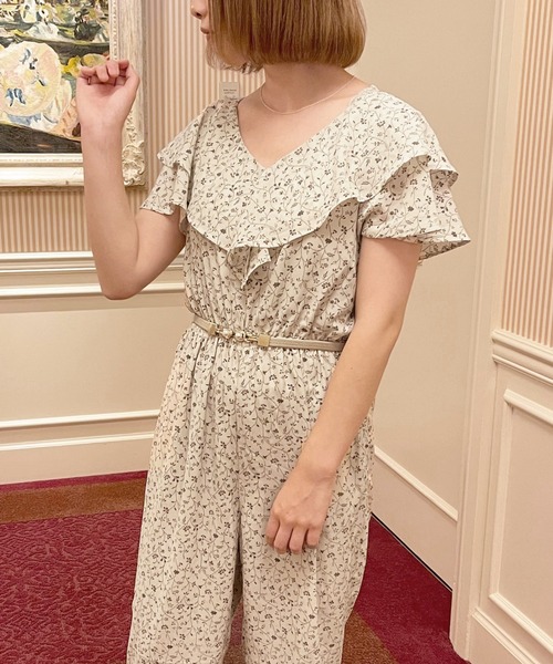apres jour(アプレジュール)の「ラッフルオールインワン【ZOZOTOWN限定アイテム】【6AP】(つなぎ/オールインワン・レディース・アイボリー/モカ/オフホワイト/ピンクベージュ・MEDIUM/SMALL/X-LARGE)」の16枚目の写真