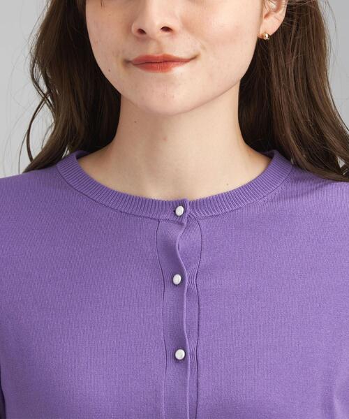 green label relaxing（グリーンレーベルリラクシング）の「14G テンジク フェイクパール ボタン カーディガン -ウォッシャブル-（カーディガン/ボレロ・レディース・ネイビー/パープル/シャーベット/オフホワイト・38/40）」の8枚目の写真