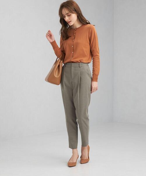 green label relaxing（グリーンレーベルリラクシング）の「14G テンジク フェイクパール ボタン カーディガン -ウォッシャブル-（カーディガン/ボレロ・レディース・ネイビー/パープル/シャーベット/オフホワイト・38/40）」の12枚目の写真