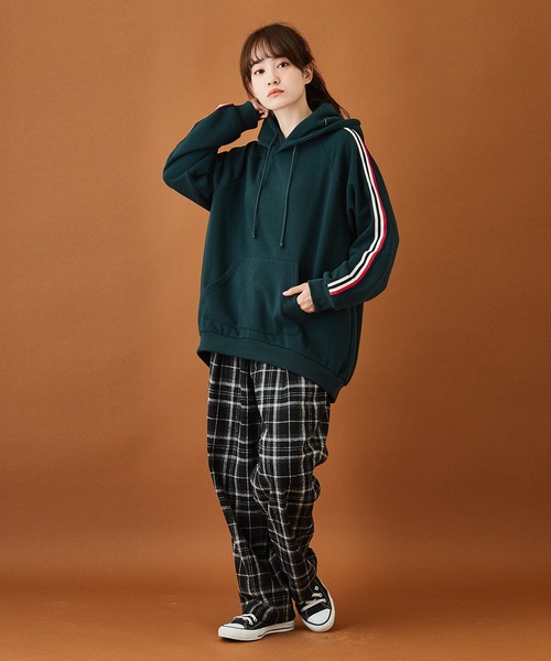 CUBE SUGAR(キューブシュガー)の「ウールフィール チェック タックパンツ(その他パンツ・レディース・ブラック/ブラウン/ブルー/グリーン・M)」の14枚目の写真