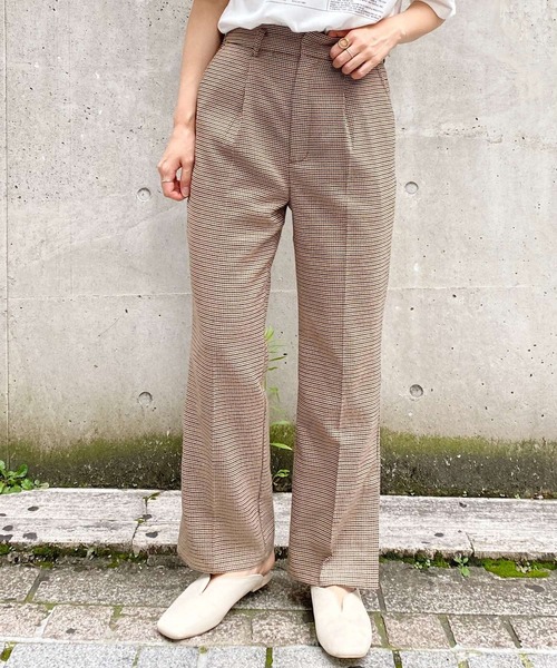 mysty woman（ミスティウーマン）の「アソートフレアパンツ 219245（スラックス・レディース・ブラウン/グレー/ブラウン系その他・FREE）」の3枚目の写真