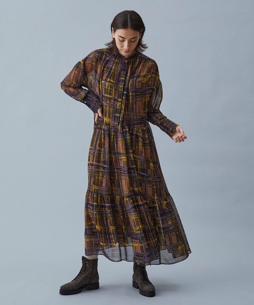 プルミエアロンディスモン ティアードワンピース 1er Arrondissement（プルミエアロンディスモン）の「art print