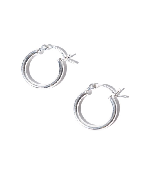 glamb（グラム）の「Hoop Pierce (14mm) / フープピアス (14mm)（ピアス（両耳用）・メンズ・ゴールド/シルバー・FREE）」の3枚目の写真