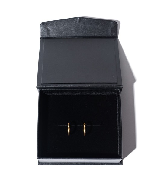 glamb（グラム）の「Hoop Pierce (14mm) / フープピアス (14mm)（ピアス（両耳用）・メンズ・ゴールド/シルバー・FREE）」の4枚目の写真