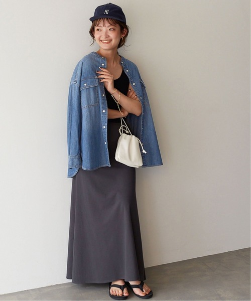 SLOBE IENA(スローブイエナ)の「LE DENIM スタンドシャツ【洗濯機使用可能】◆(シャツ/ブラウス・レディース・ネイビー/ブルー・FREE)」の8枚目の写真