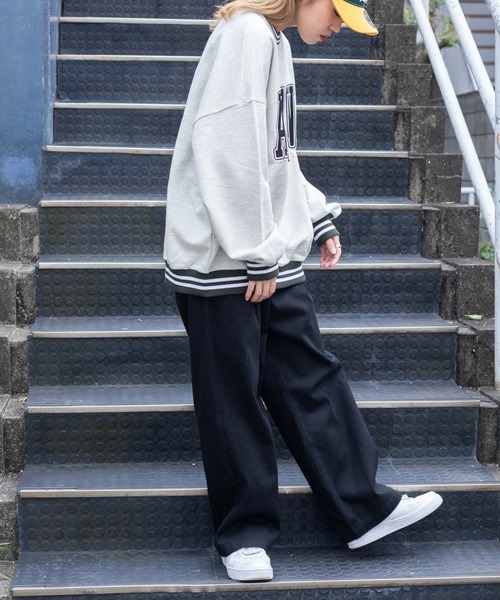 WEGO（ウィゴー）の「WEGO/ヘビーウエイト スタジアムロゴビッグシルエットプルオーバー（スウェット・メンズ・オートミール/杢グレー/ピンク・MEDIUM/LARGE）」の11枚目の写真