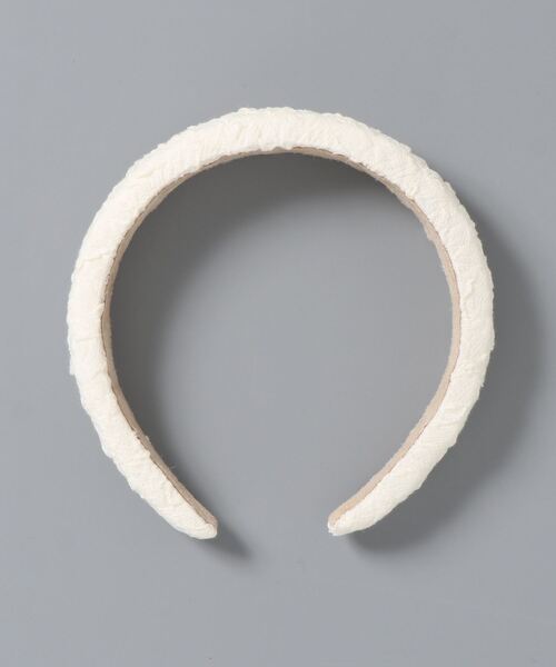 MAJESTIC LEGON（マジェスティックレゴン）の「ふわふわカチューシャ（カチューシャ・レディース・ベージュ/ブラック/アイボリー・FREE）」の2枚目の写真