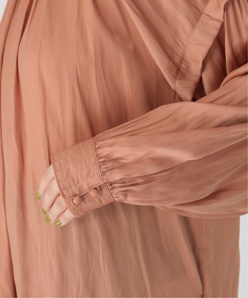 Simplicite（サンプリシテ）の「タックスタンド ボリュームブラウス（シャツ/ブラウス・レディース・ブラック/アイボリー/オレンジ・FREE）」の17枚目の写真