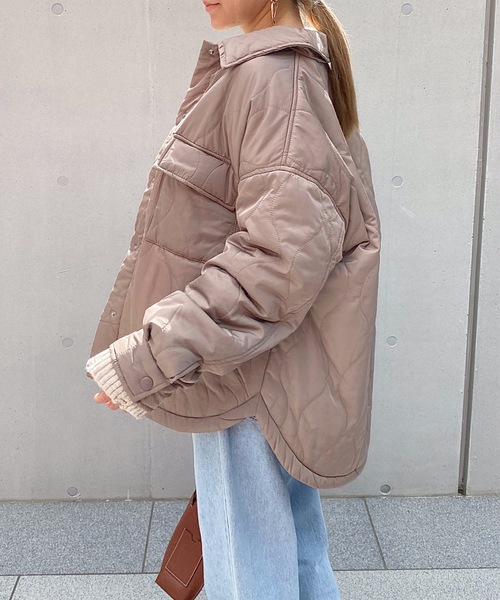 StyleSea（スタイルシー）の「ウェーブキルトCPOブルゾン（ミリタリージャケット・レディース・ブラック/カーキ/アイボリー/グレイッシュベージュ・MEDIUM）」の18枚目の写真