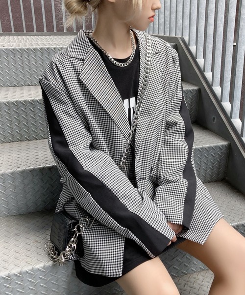 Figments（フィグメンツ）の「サイドラインジャケット（テーラードジャケット・レディース・ブラック・FREE）」の4枚目の写真