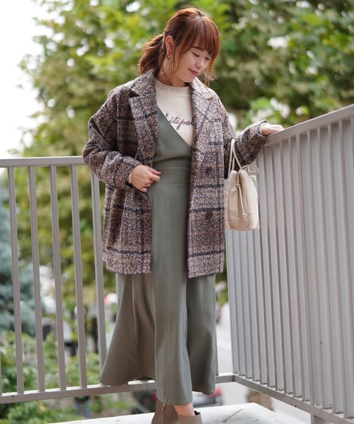 Lilipetit(リリプティ)の「【Lilipetit×Rina】チェックミドルダブルコート(ピーコート・レディース・ベージュ/ネイビー・M/L)」の8枚目の写真