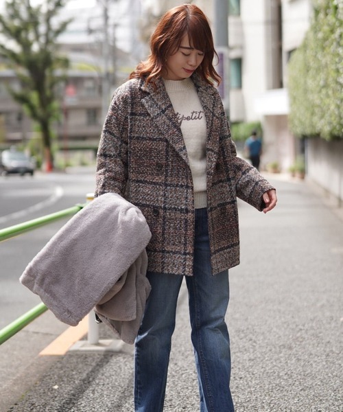 Lilipetit(リリプティ)の「【Lilipetit×Rina】チェックミドルダブルコート(ピーコート・レディース・ベージュ/ネイビー・M/L)」の5枚目の写真