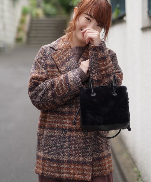 Lilipetit(リリプティ)の「【Lilipetit×Rina】チェックミドルダブルコート(ピーコート・レディース・ベージュ/ネイビー・M/L)」の15枚目の写真