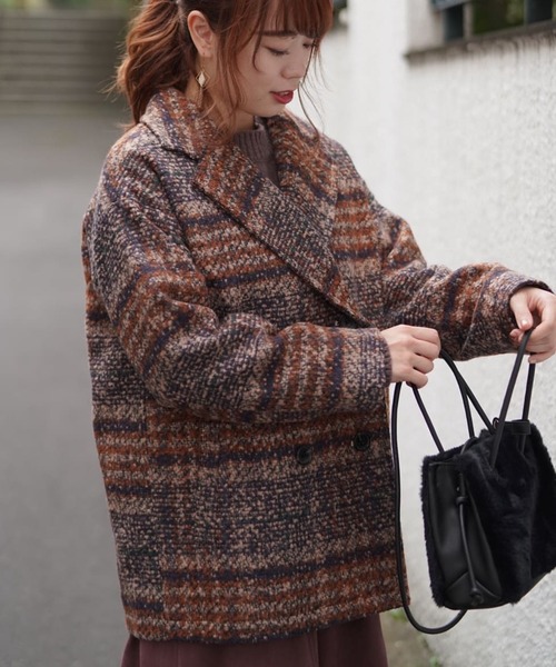 Lilipetit(リリプティ)の「【Lilipetit×Rina】チェックミドルダブルコート(ピーコート・レディース・ベージュ/ネイビー・M/L)」の18枚目の写真