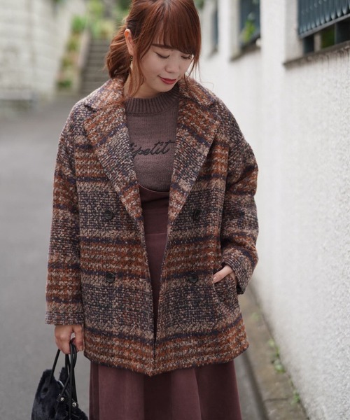 Lilipetit(リリプティ)の「【Lilipetit×Rina】チェックミドルダブルコート(ピーコート・レディース・ベージュ/ネイビー・M/L)」の12枚目の写真