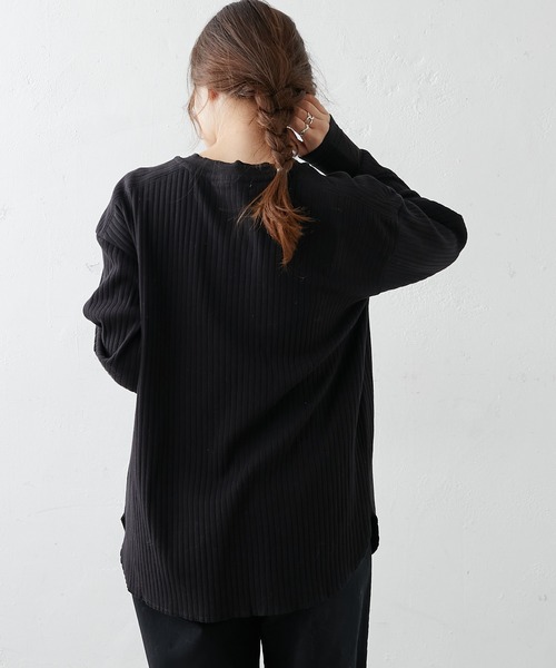 PUAL CE CIN（ピュアルセシン）の「針抜きリブヘンリーネックロングスリーブ（Tシャツ/カットソー・レディース・ブラック/グレー/ナチュラル・FREE）」の18枚目の写真