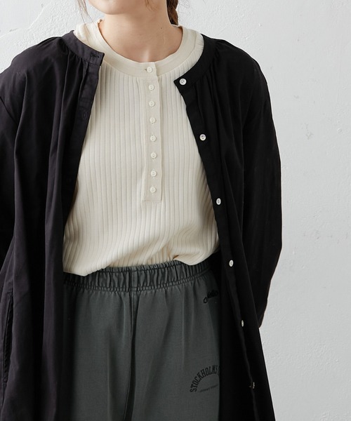 PUAL CE CIN（ピュアルセシン）の「針抜きリブヘンリーネックロングスリーブ（Tシャツ/カットソー・レディース・ブラック/グレー/ナチュラル・FREE）」の8枚目の写真