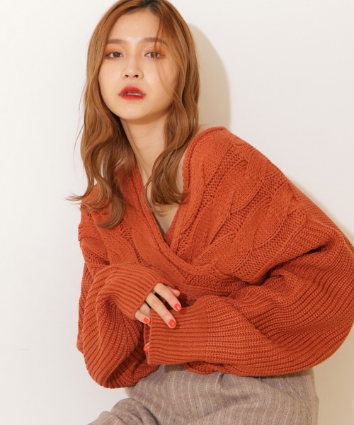 FREE'S MART（フリーズマート）の「◆前後2Wayクロスケーブルニット（ニット/セーター・レディース・ホワイト/ベージュ/ブラウン・FREE）」の3枚目の写真