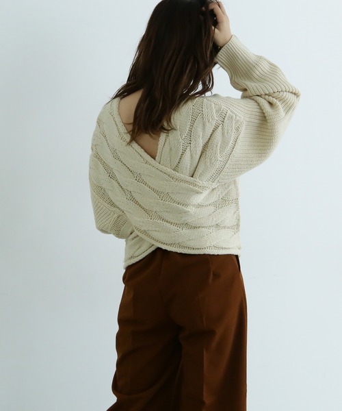 FREE'S MART（フリーズマート）の「◆前後2Wayクロスケーブルニット（ニット/セーター・レディース・ホワイト/ベージュ/ブラウン・FREE）」の10枚目の写真