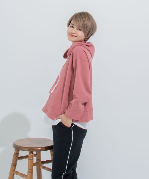 CHOCOA(チョコア)の「マタニティ授乳ラウンドスウェットパーカー(マタニティウェア/グッズ・レディース・グレー/ピンク・FREE)」の13枚目の写真