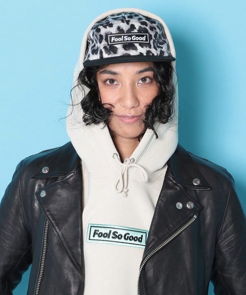 【FR2GOLF】お揃いcap付きお買い得Set⭐︎ 元値４万越え セール】【お気に入り数10万人突破】VARZAR(バザール)/Stud logo