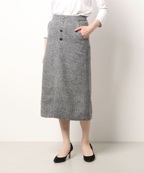 STYLEBLOCK(スタイルブロック)の「起毛ヘリンボーンフロント釦スカート(スカート・レディース・ベージュ/ホワイト/チャコールグレー・M)」の6枚目の写真