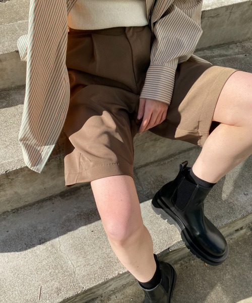 CIAOPANIC（チャオパニック）の「スラックスハーフパンツ（その他パンツ・レディース・ブラック/ブラウン/ブルー・SMALL/MEDIUM）」の3枚目の写真