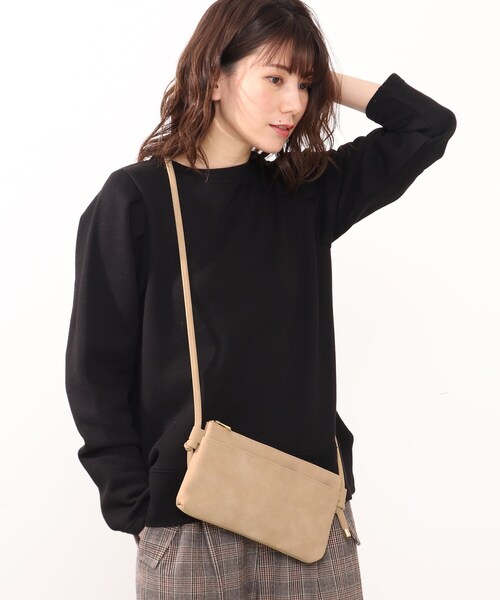 SHOO・LA・RUE（シューラルー）の「◆カードケース付横長ショルダー（ショルダーバッグ・レディース・ブラック/ライトグリーン/サンドベージュ/ピンク系その他・00）」の10枚目の写真