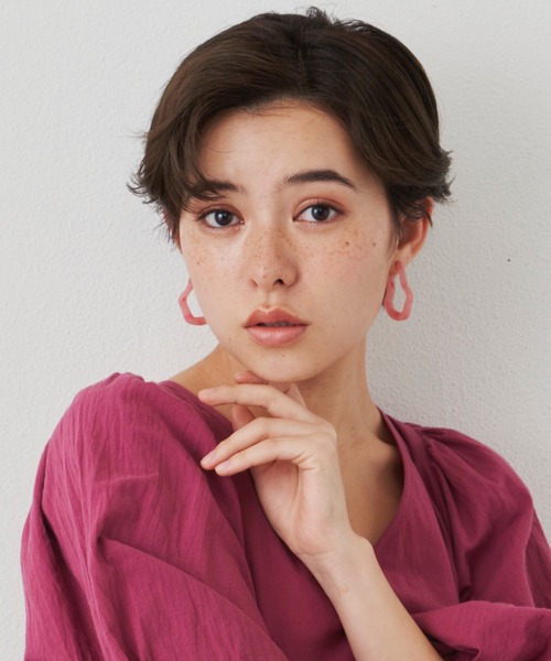 LA BELLE ETUDE(ラベルエチュード)の「なみなみピアス(ピアス(両耳用)・レディース・ホワイト/ピンク/ライトグリーン・FREE)」の6枚目の写真
