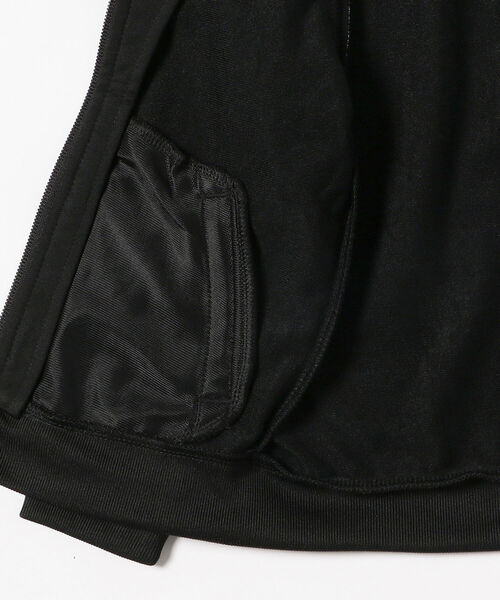 こども ビームス（コドモビームス）の「adidas / アディカラー SST トラックスーツ 22（90㎝）（ジャージ・キッズ・ブラック・90/80）」の6枚目の写真