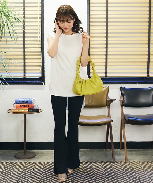 ROYAL PARTY(ロイヤルパーティー)の「ROYAL PARTY(ロイヤルパーティー) 2WAYギャザーハンドルハンドバッグ / ホーボーミニショルダー ソフトレザー RPT-B052(ハンドバッグ・レディース・ブラック/ベージュ/グリーン・FREE)」の21枚目の写真