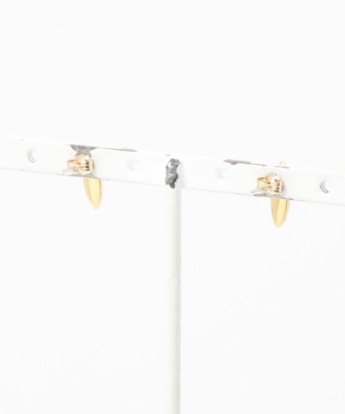 ulu（ウル）の「oval stick pierce（ピアス（両耳用）・レディース・ゴールド・ONE SIZE）」の2枚目の写真