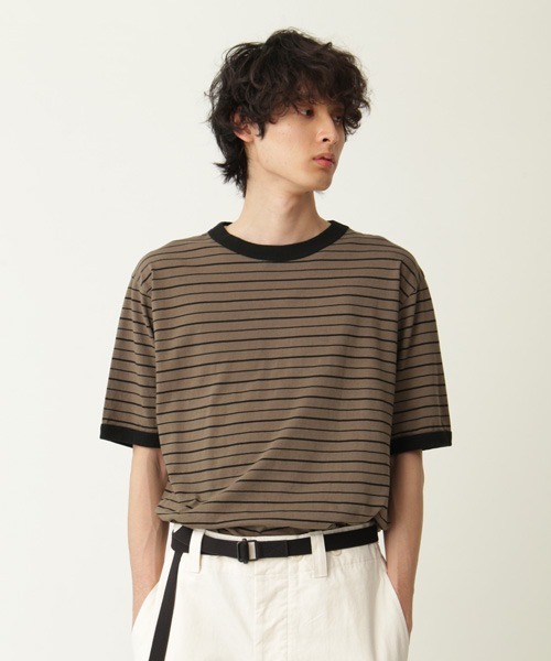 MHL.(エムエイチエル)の「COTTON LINEN STRIPE JERSEY(Tシャツ/カットソー・メンズ・ナチュラル/カーキ・LARGE/MEDIUM)」の1枚目の写真