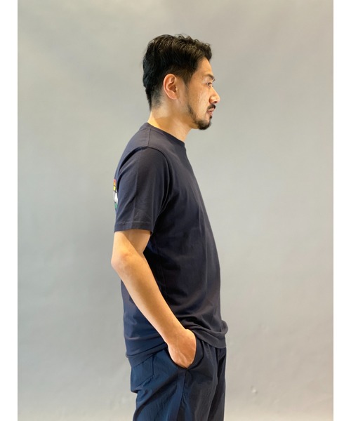 penguin BY MUNSINGWEAR（ペンギン バイ マンシングウェア）の「ペンギン バイ マンシングウェア  プライドTシャツ メンズ ユニセックス ウェア スポーツウェア ゴルフ（Tシャツ/カットソー・メンズ・ホワイト/ネイビー・XL/L/M/S）」の9枚目の写真