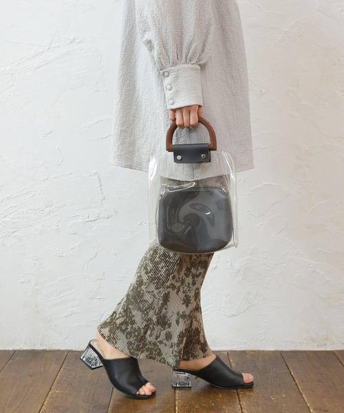 NOFALL（ノーフォール）の「スクエアトゥミュールサンダルクリアヒール（サンダル・レディース・ベージュ/アイボリー/グレー/ブラック・S/LL/M/L/SS/3L）」の18枚目の写真