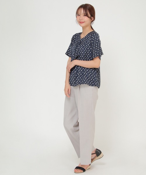 ikka(イッカ)の「フロントラッフルブラウス(シャツ/ブラウス・レディース・ライトベージュ/オフホワイト/ネイビー・L/M)」の22枚目の写真