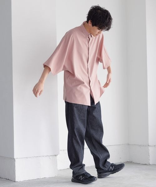 LOWRYS FARM(ローリーズファーム)の「REFLAXドルマンシャツ 278660(シャツ/ブラウス・メンズ・ネイビー/サックスブルー/ピンク/ライトベージュ・MEDIUM/LARGE)」の17枚目の写真